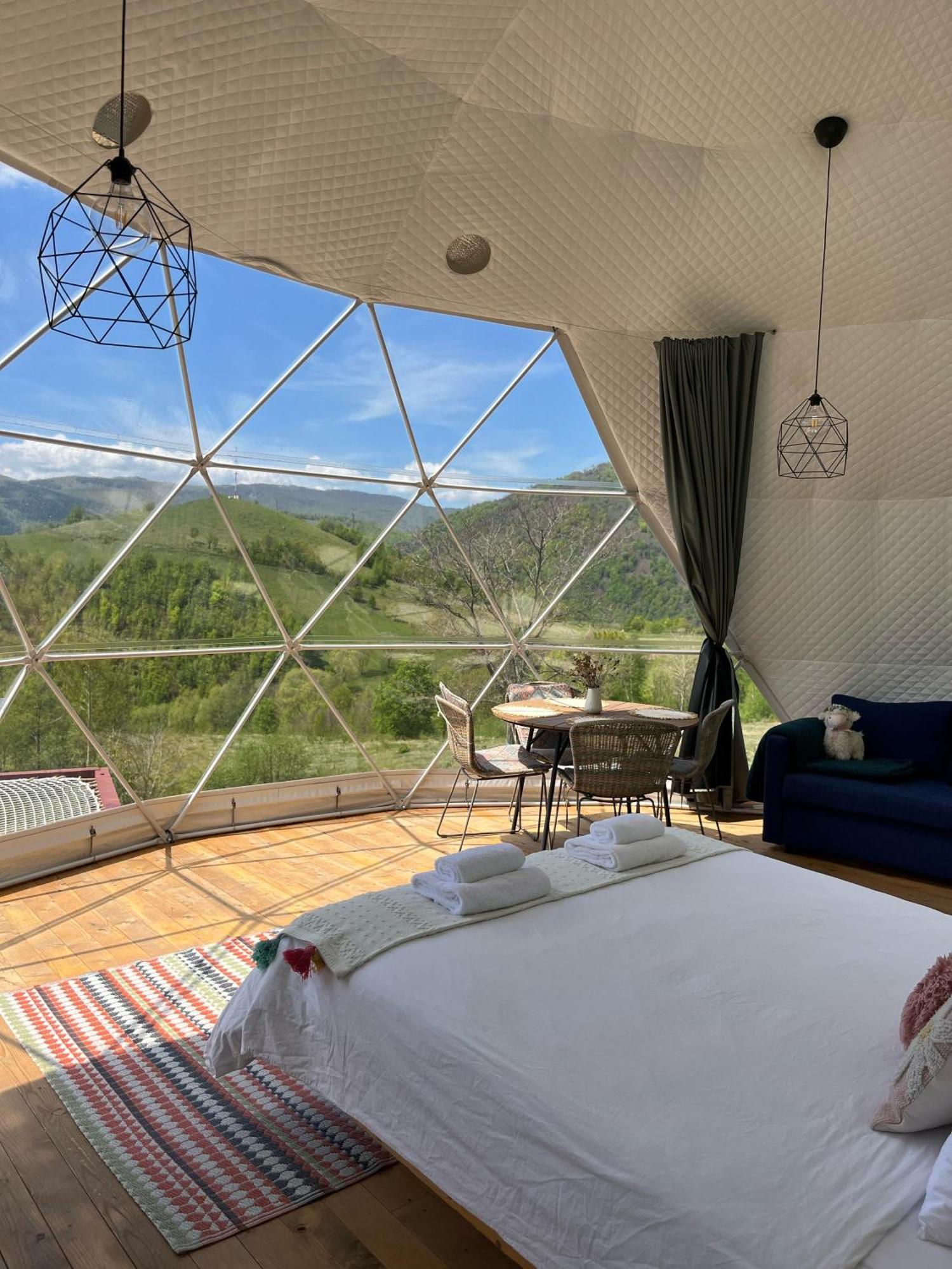 Hotel Starry Dome - Manta'S Retreat Glamping Cornereva Esterno foto